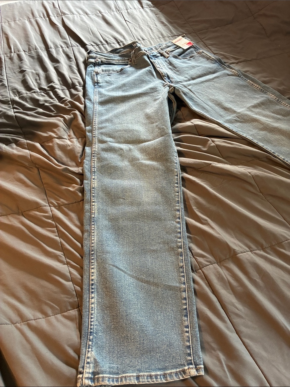 Wrangler Light Blue Straight Leg Jeans - Picture 3 of 8